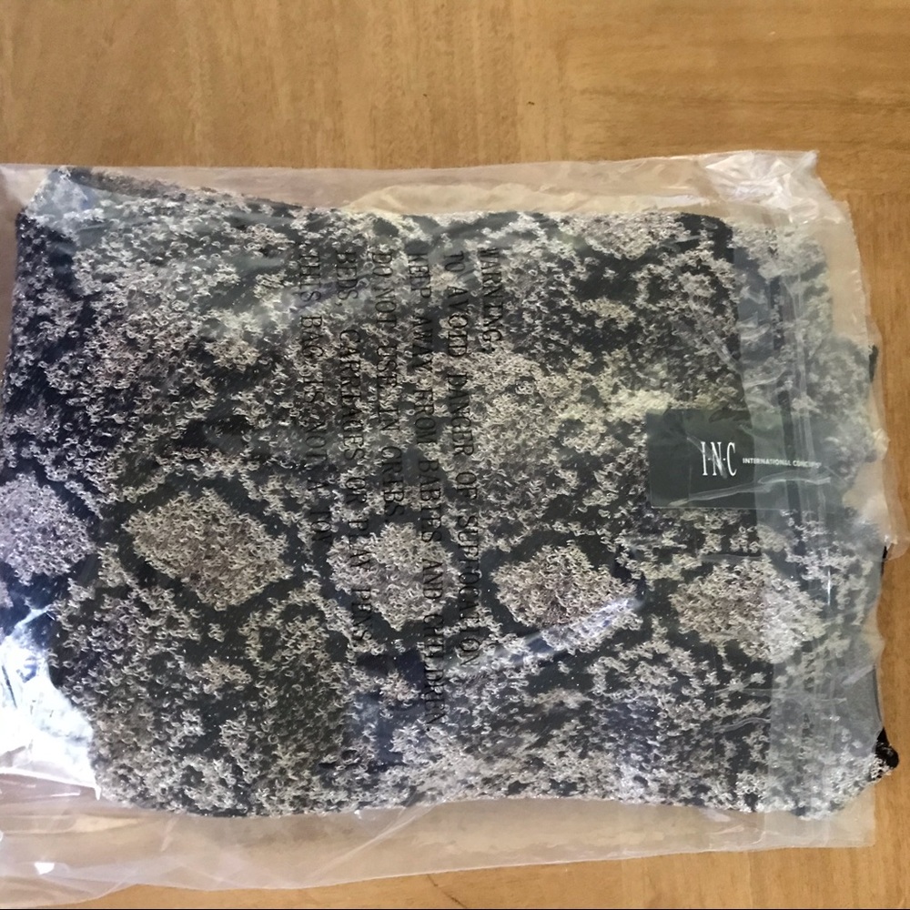 INC Sweater Snakeskin Size XXL - Picture 16 of 16